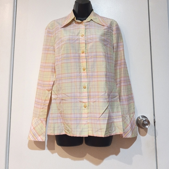 Escada shirt - Picture 3 of 11